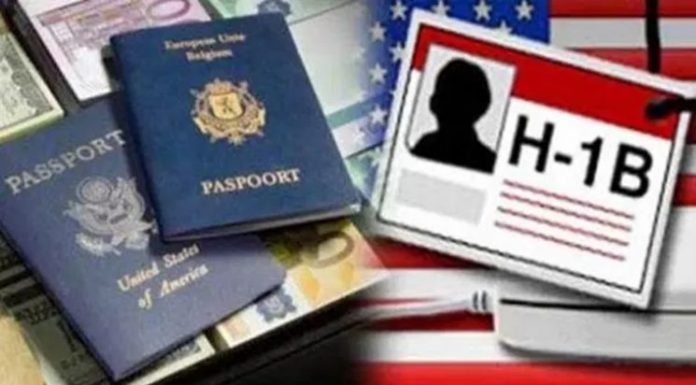 During this 11-year period, the US issued H-1B visas to 26 lakh people but the report hasn't provided countrywide breakdown. (Photo/Agency)