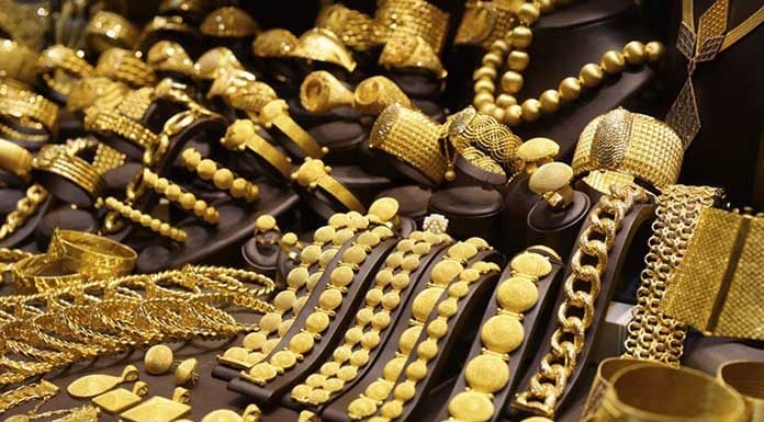 Investigations by the Dubai Police has confirmed one of the above manipulated and circulated false social media posts giving the impression that the gold jewellery sold by the Kalyan Jewellers is impure and fake.