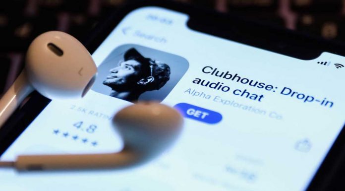 Clubhouse, Podcast, Audio
